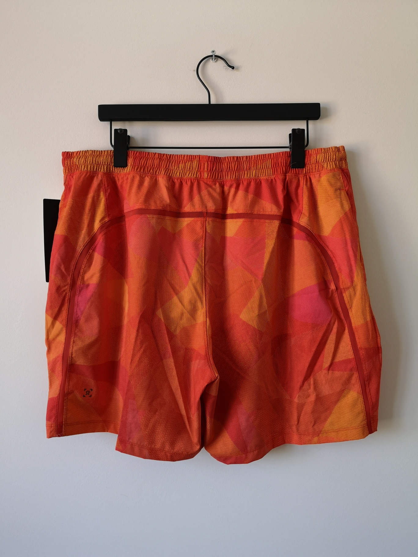 orange lululemon spandex shorts for men