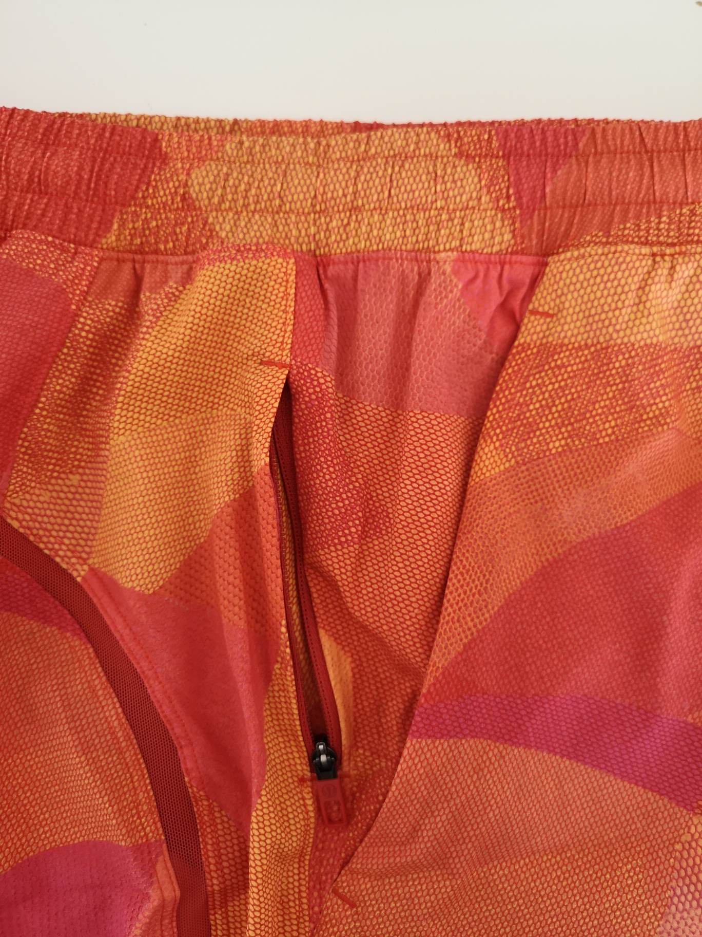 orange lululemon spandex shorts for men